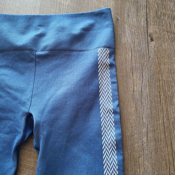 Fabletics Seamless High-Waisted Check Leggings Size S - Picture 4 of 11